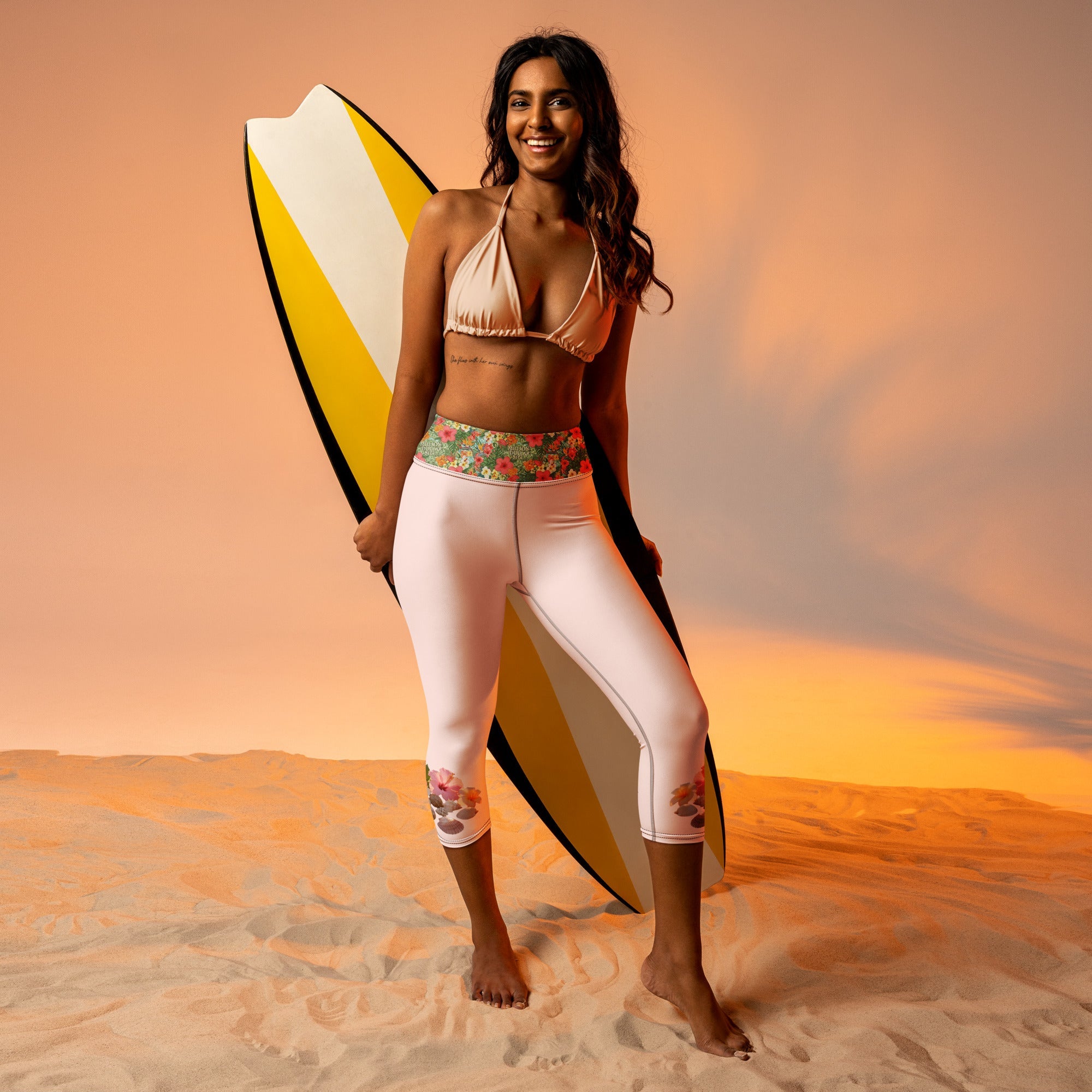 MDB Co. Tropical floral Yoga Capri Leggings (Misty Rose) - The Million Dollar Bill Co.