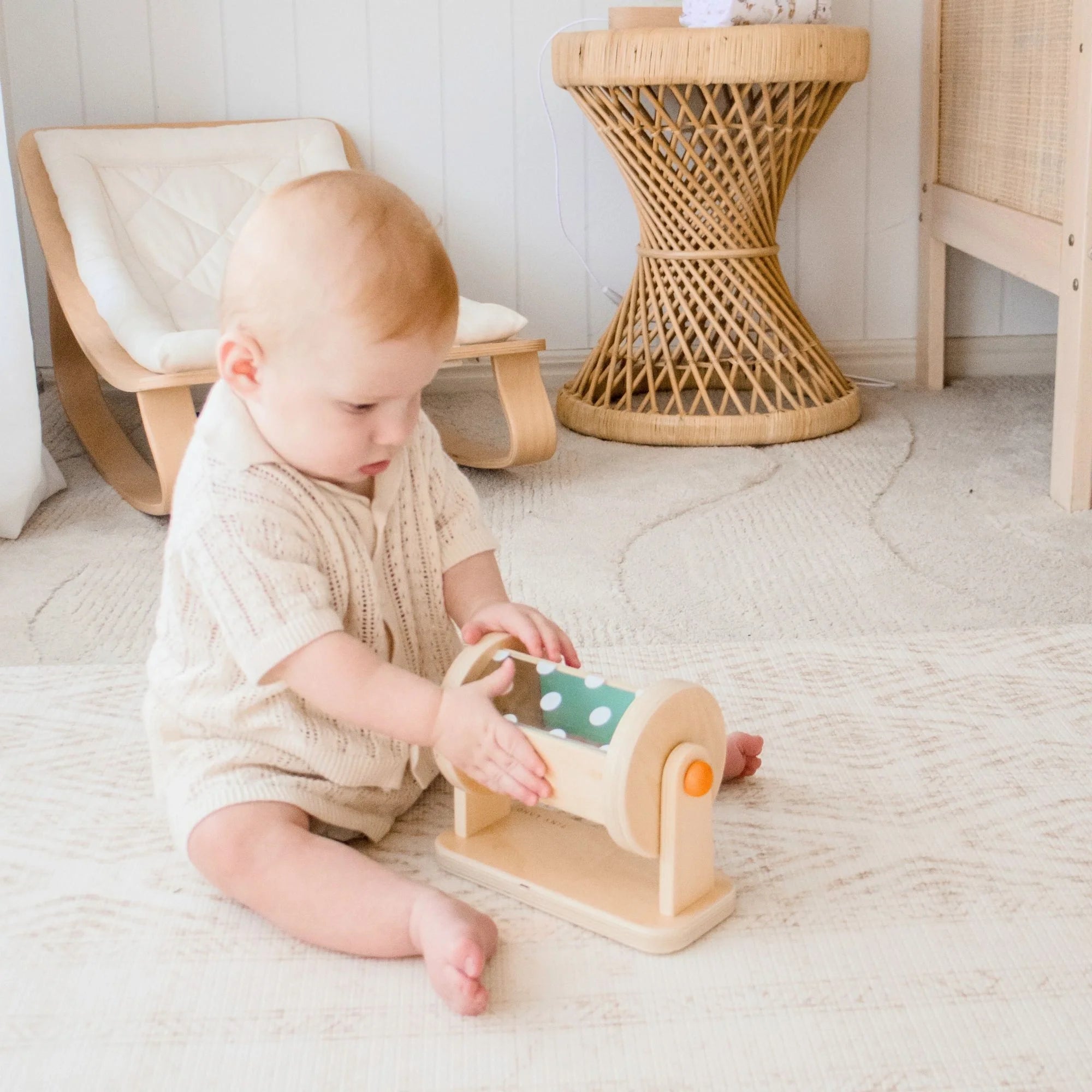 Million Dollar Babies presents: Tiny Land® Montessori Toys for Newborns (4–6 Months) - The Million Dollar Bill Co.