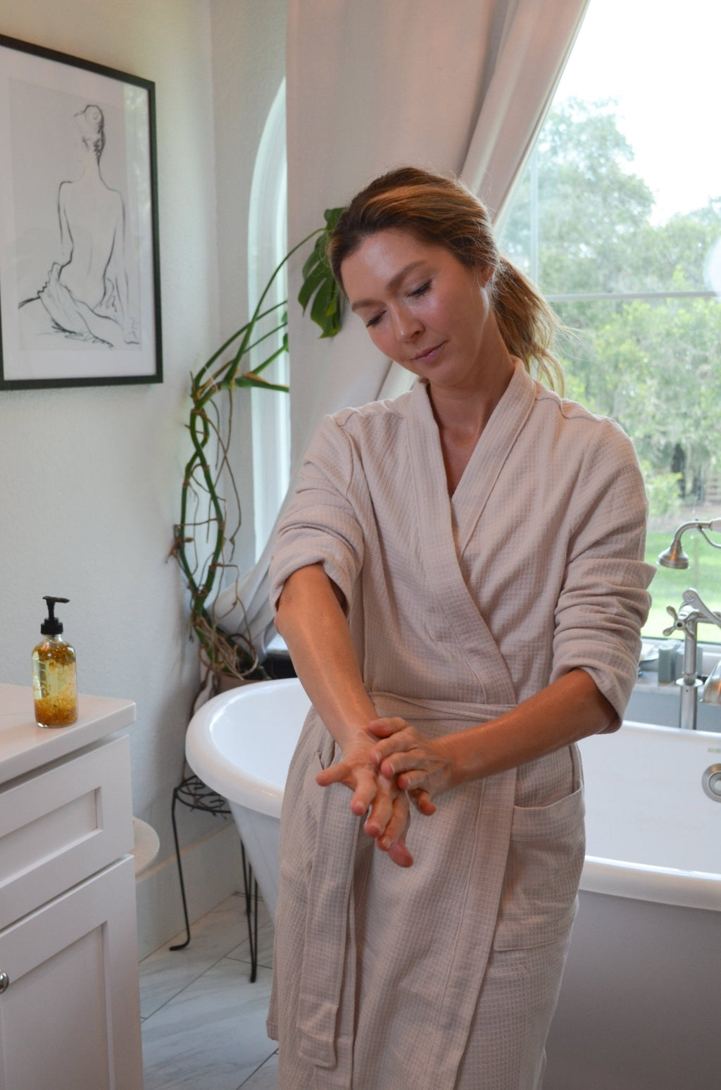 Million Dollar Beauty presents: Bare Flower Natural Fragrance Free Body Oil - Best for Sensitive Skin - The Million Dollar Bill Co.